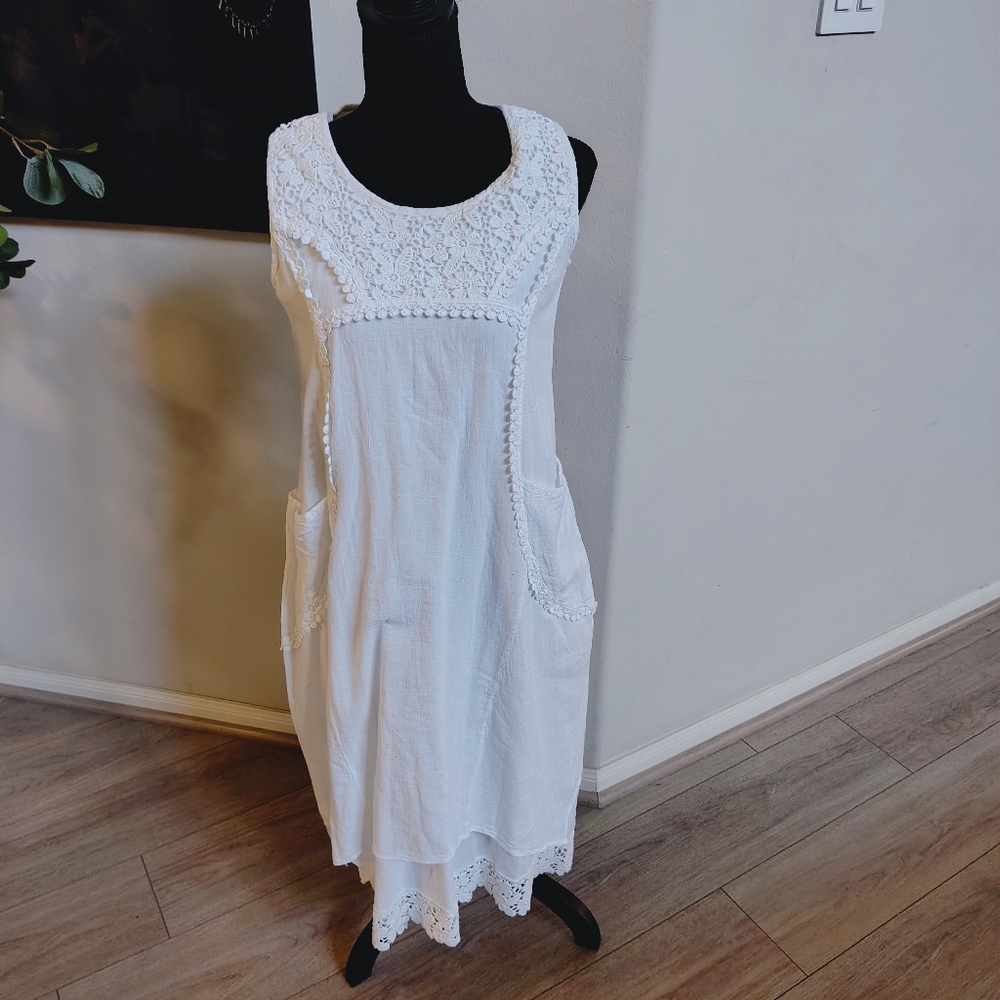 MELLEM Women's White Lace Trim Sleeveless Cotton Sundress Size Small.